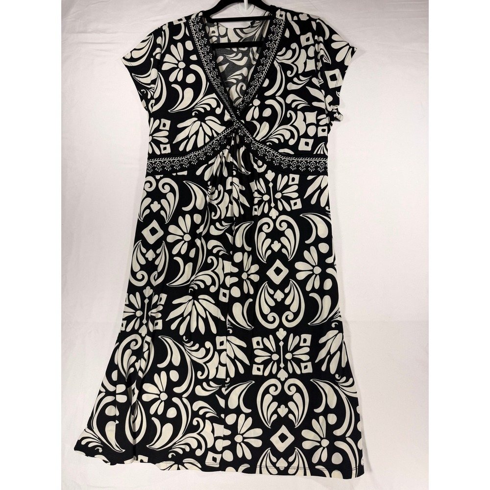 Apt. 9 Faux Wrap Dress Women XL Black White Excellent Floral Paisley V-Neck Midi